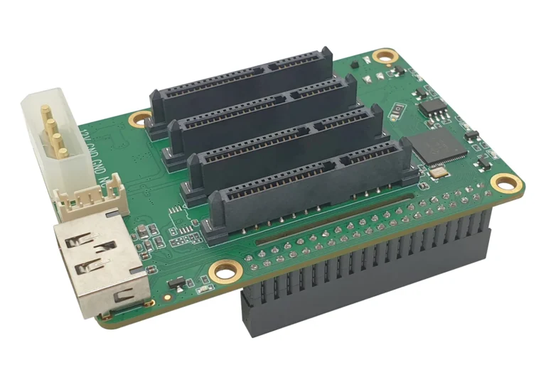 Setting up the Rock Pi 4B+ as a 4-bay SATA NAS